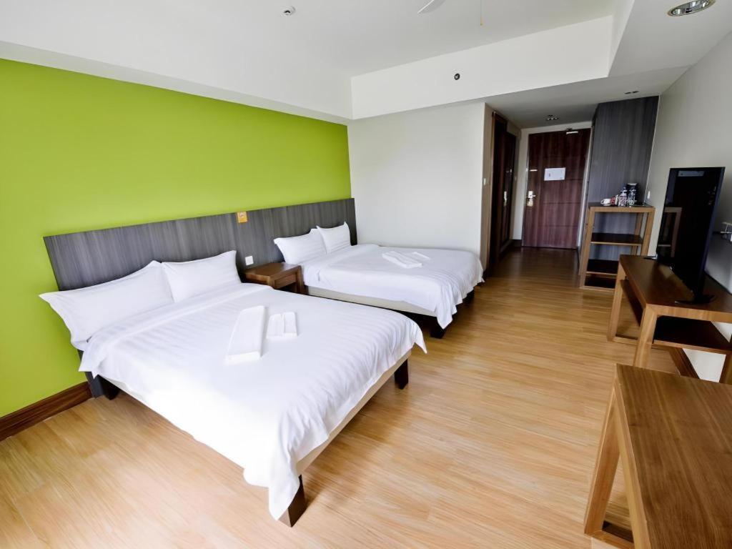 Newtown Plaza Hotel Baguio City Exterior photo